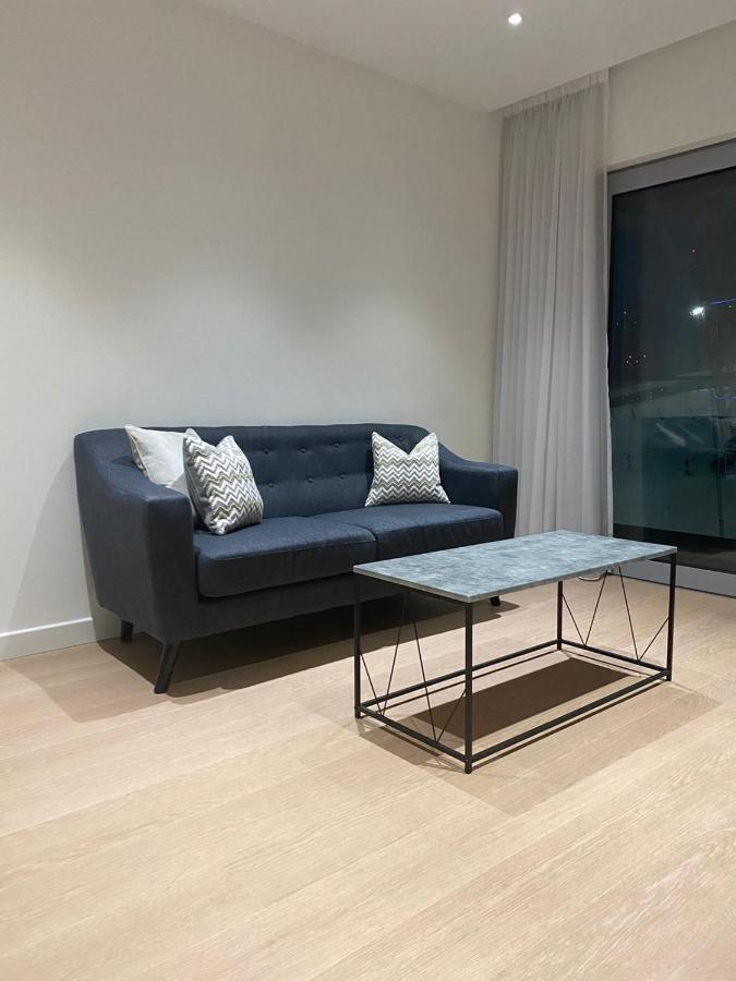 Beautiful 2 Bedroom Apartment Greenwich Apartment Overlooking The O2 Arena London Exterior photo